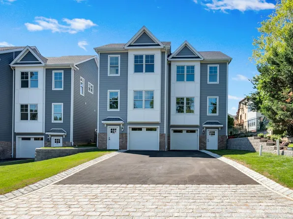 357 Ferris St, South Amboy, NJ 08879