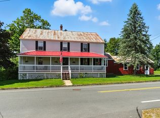 32 Williamsburg Rd, Worthington, MA 01098