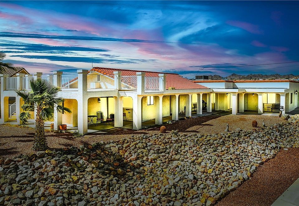 1st image of 670 Hickory Court