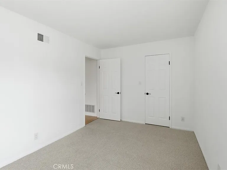 577 Houston Dr — Photo 19