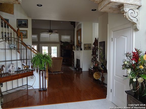 4th image of 2202 Postoak Ct