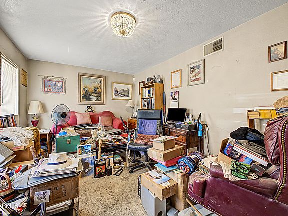2nd image of 453 E CRESCENT Avenue