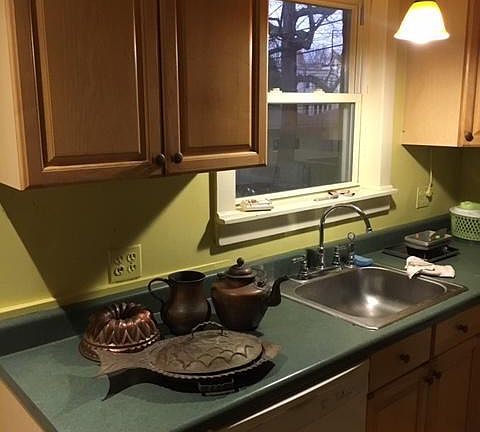 4th image of 1106 S Grove Ave #House
