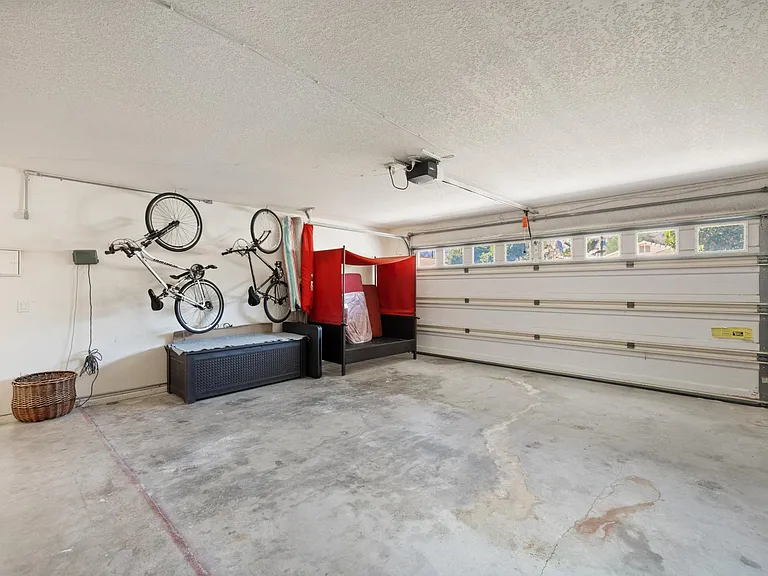 53390 Avenida Navarro — Photo 27