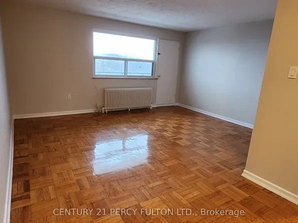 1305 Wilson Ave S, Toronto, ON