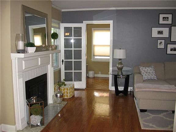 4th image of 1255 W 72nd Ter