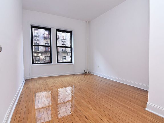 4th image of 607 W 139th St #1G