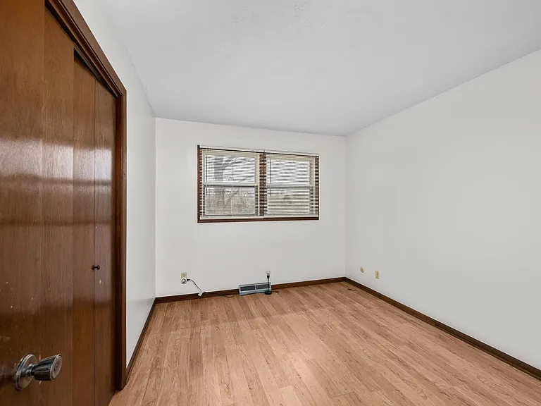 6206 Telegraph Rd — Photo 10