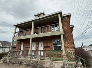 126 Warren Dr, Michigan City, IN 46360