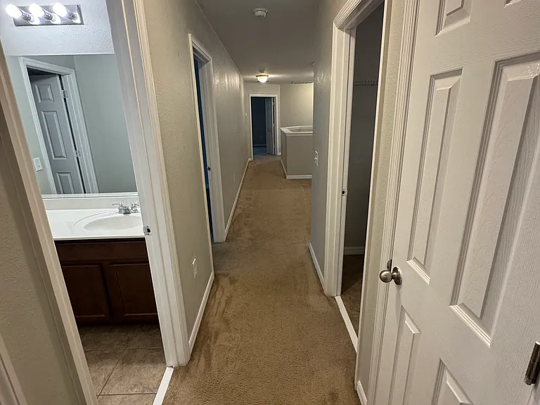 11938 Silverlake Park Dr — Photo 33