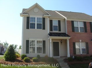 7931 Mariners Pointe Cir, Denver, NC 28037