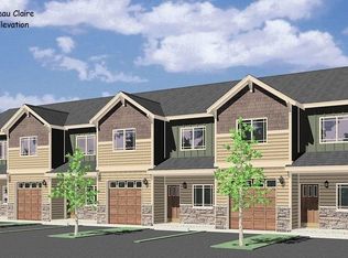 228 Beau Claire Cir, Byron, GA 31008