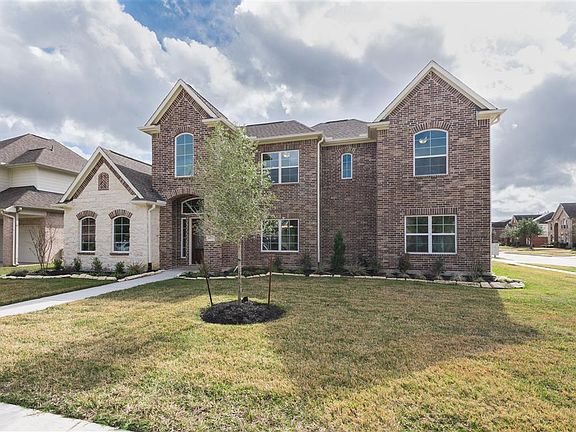 2nd image of 18027 Oakfield Glen Ln