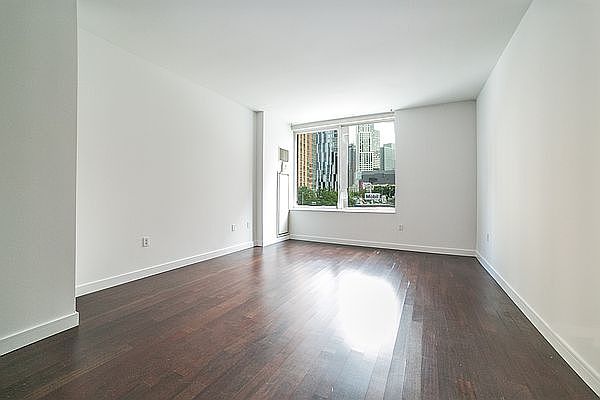 1st image of 306 Gold St APT 3E