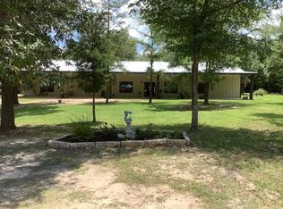 296 White Oak Ln, Lufkin, TX 75904