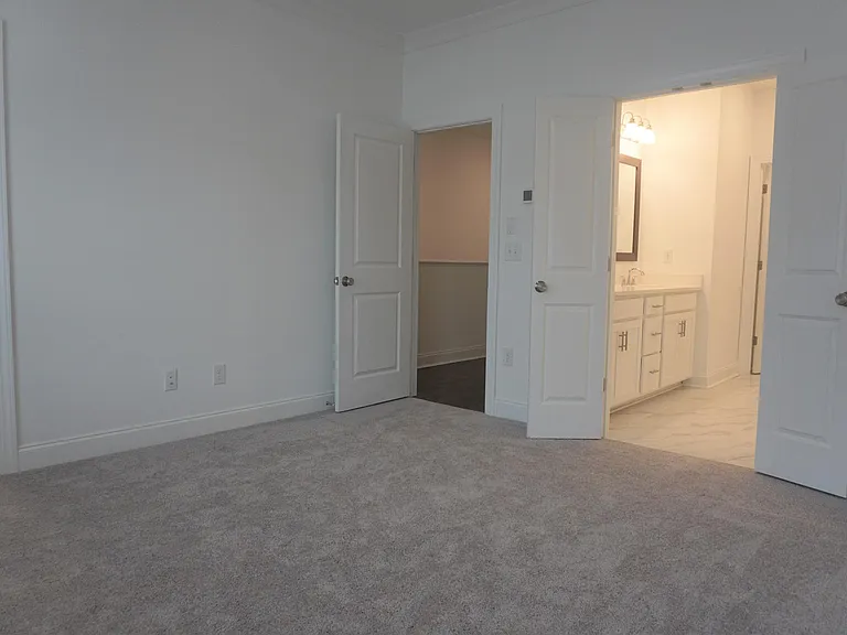 4515 Sims Park Overlook — Photo 23