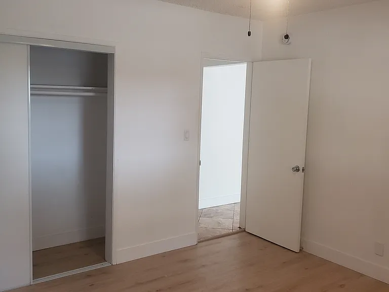Bedroom #1
