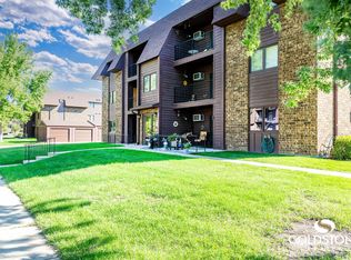 2121 N Washington St APT 8, Bismarck, ND 58501