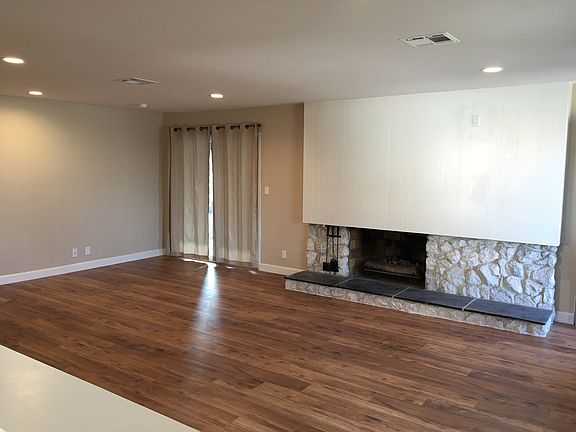 3rd image of 5012 Sepulveda Blvd