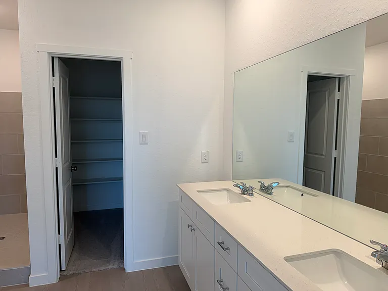 8908 San Carlos — Photo 18