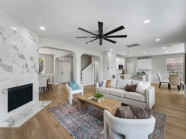 6225 Bear Run Rd, The Colony, TX 75056