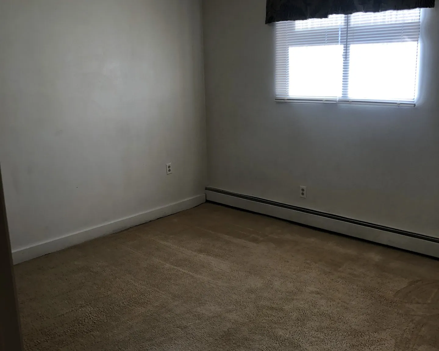 1207 E Union Ave - 4 — Photo 2