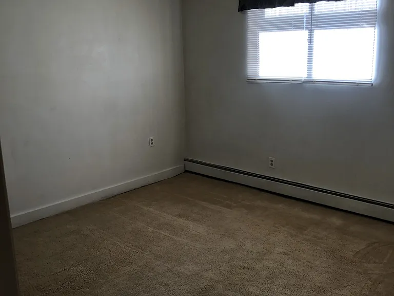 1207 E Union Ave #4 — Photo 2