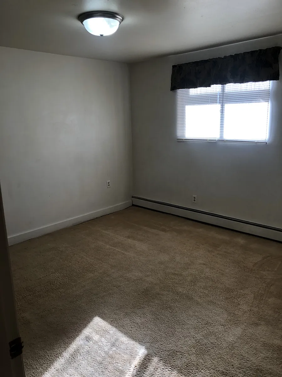 Building Photo - 1207 E Union Ave #4