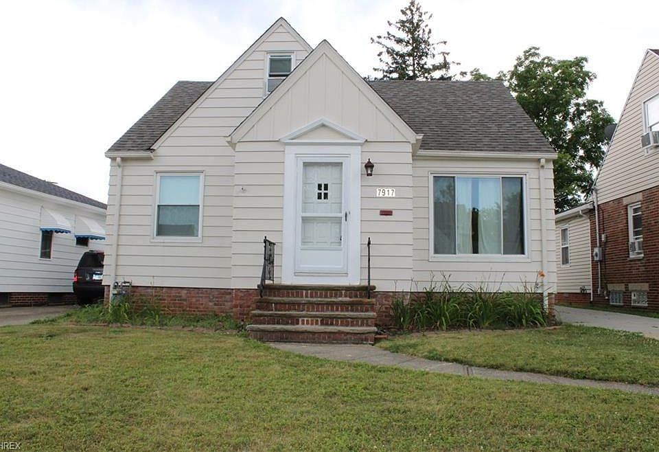 1st image of 7917 Pinegrove Ave
