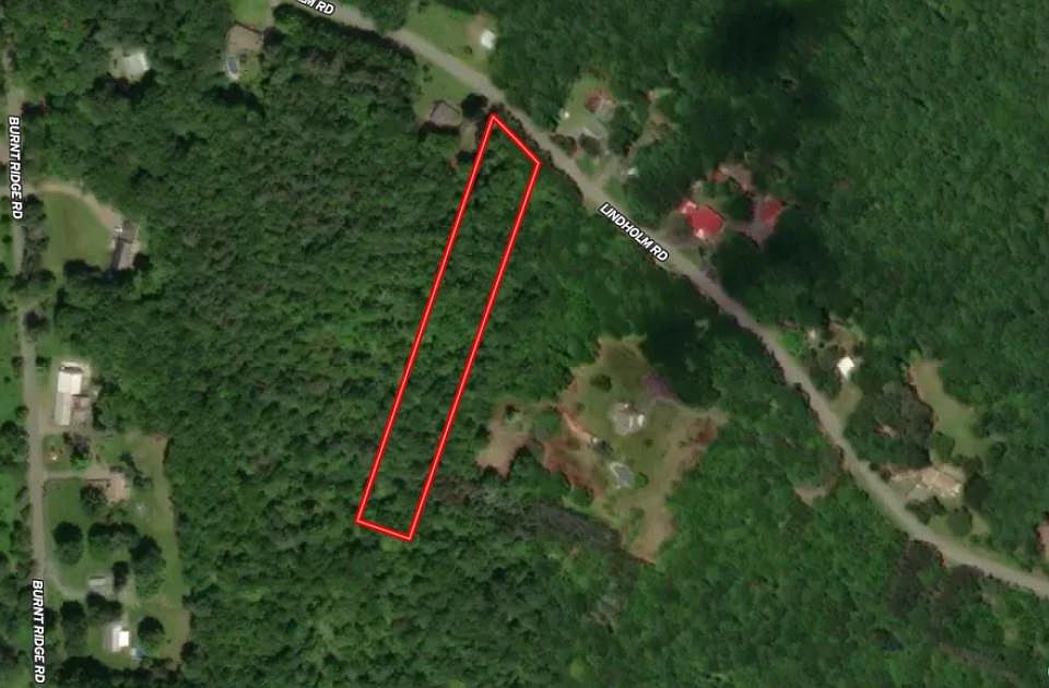 2nd image of 00 Lindholm Road