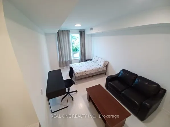 415 Main St W, Hamilton, ON