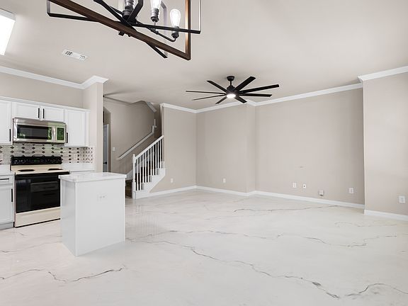 2nd image of 505 Kingscote Ct #1