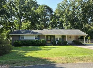 634 Pine Glen Dr, Thomaston, GA 30286