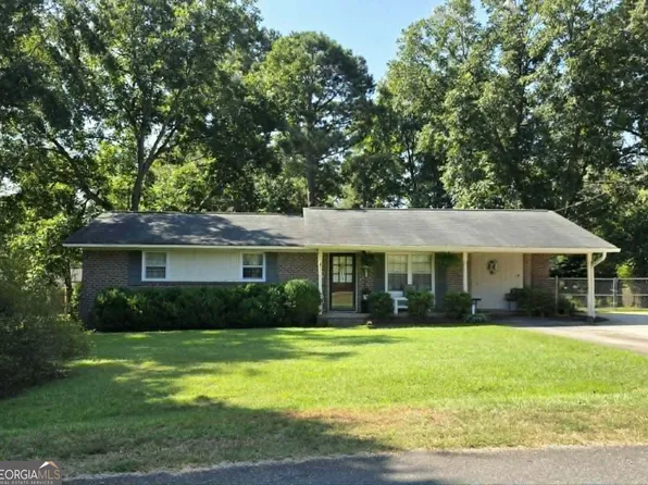 634 Pine Glen Dr, Thomaston, GA 30286