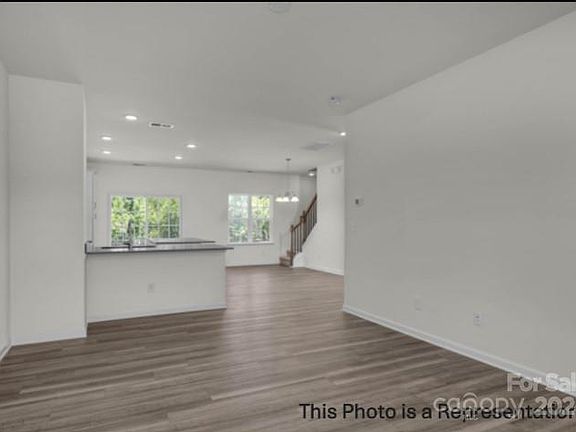 4th image of 5343 Cherrie Kate Ct #1803