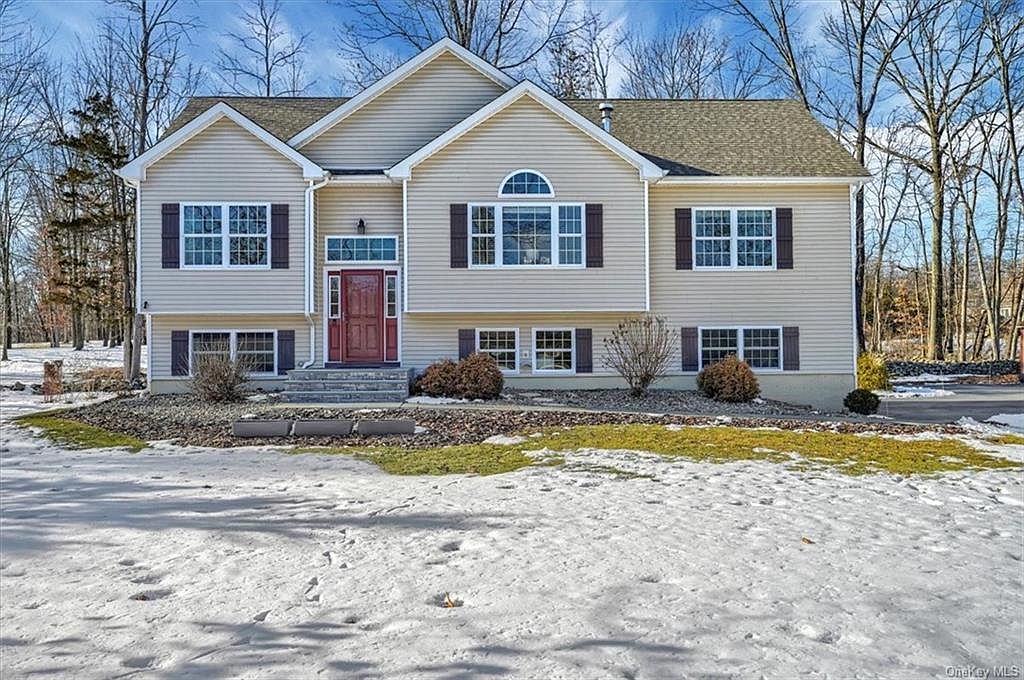 30 Van Wyck Court, Shawangunk, NY 12589 Zillow