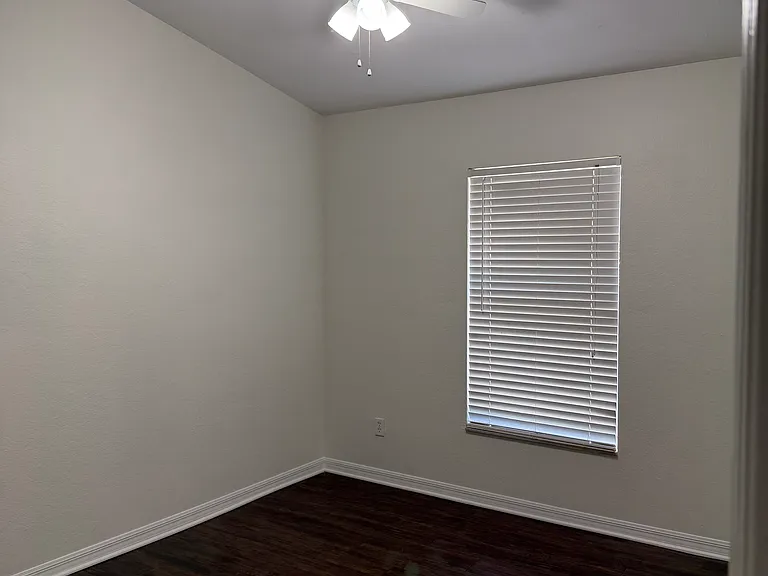 11719 Crest Creek Dr — Photo 6