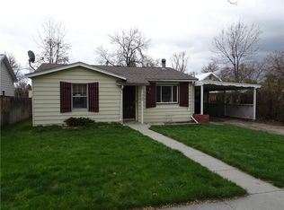 326 N 3rd St, Columbus, MT 59019