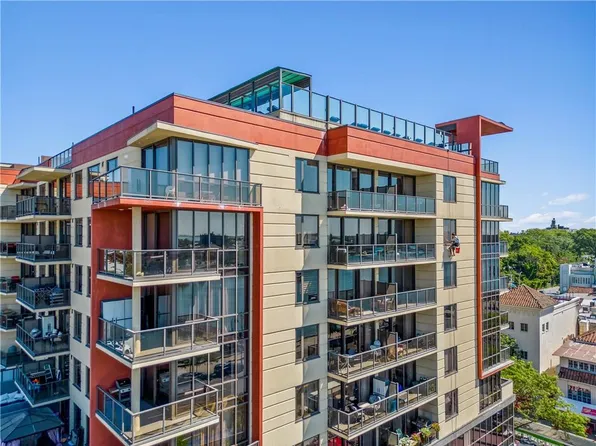 1809 Emmons Ave #3I, Brooklyn, NY 11235