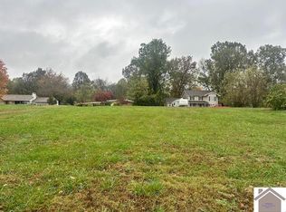 17 Martin Cir, Paducah, KY 42001