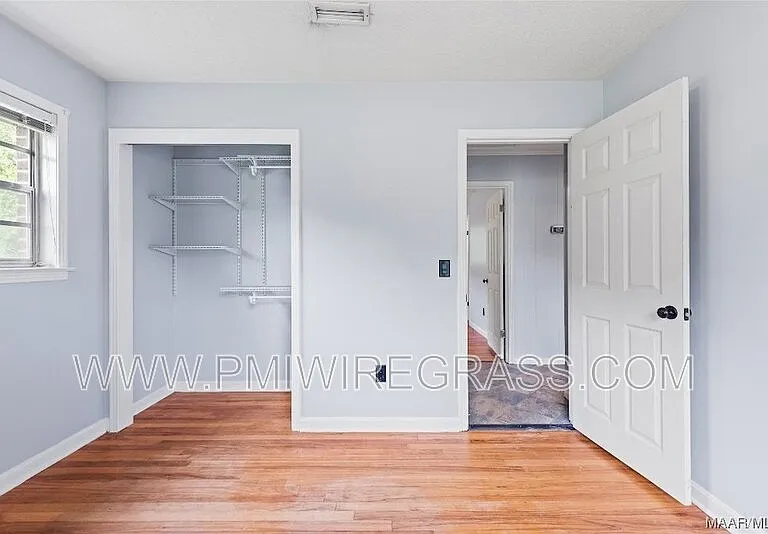 203 Meadowbrook Dr — Photo 16