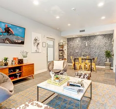 5338 Cartwright Ave #106 — Photo 3