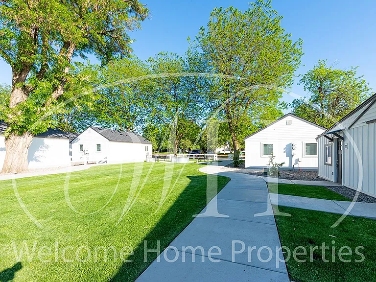 205 Woodland Ave — Photo 24