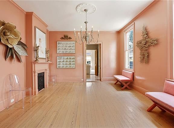 5th image of 289 Audubon St