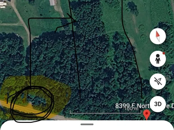 8399 E Northshore Dr, Sault Sainte Marie, MI 49783