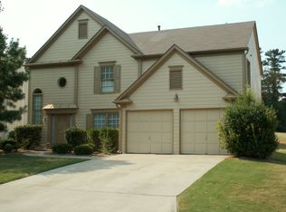 10740 Glenbarr Dr, Johns Creek, GA 30097