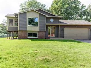 10200 Fraizer St NE, Blaine, MN 55014