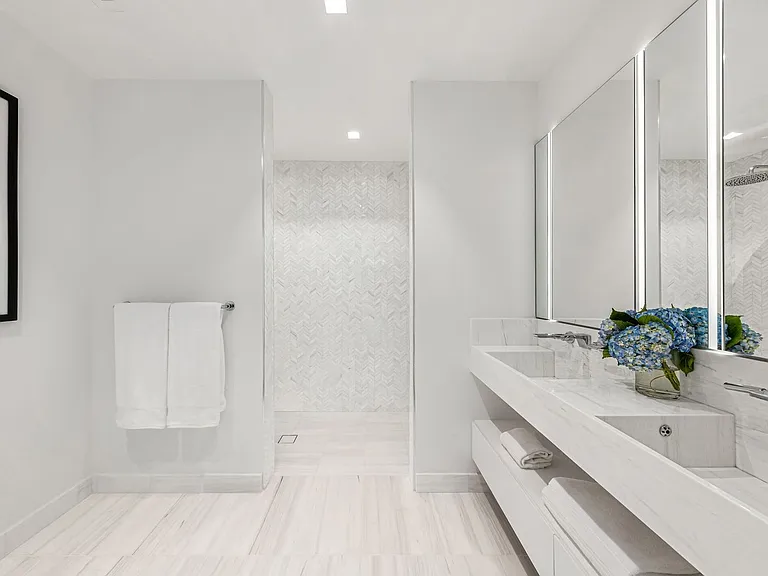 378 Broome St #4 — Photo 8