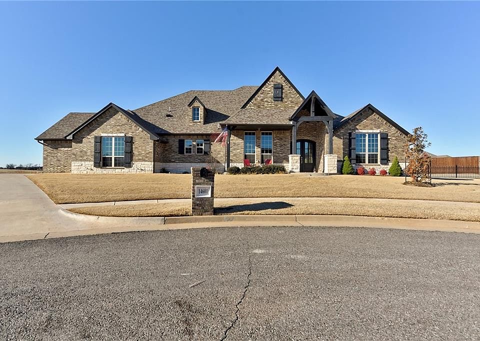 1st image of 14601 Doulton Cir