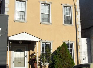 5903 55th St, Maspeth, NY 11378